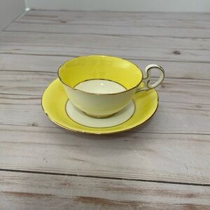 ABJ Crafton China Tea Cup and Saucer Yellow W Gold Trim Made In England